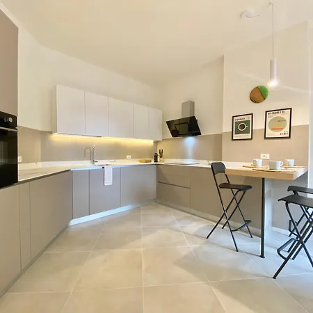 Casaviva - Wonderful In Santa M. Apartment